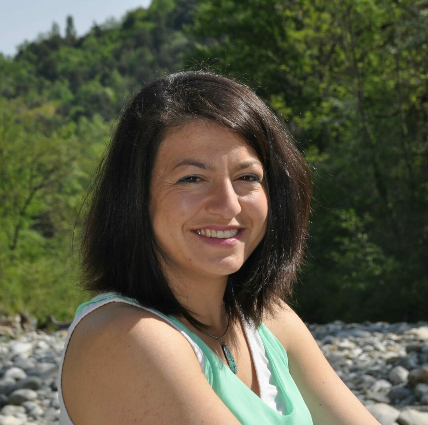 Carine-scaled-e1704284023703 Equipe Centrazen